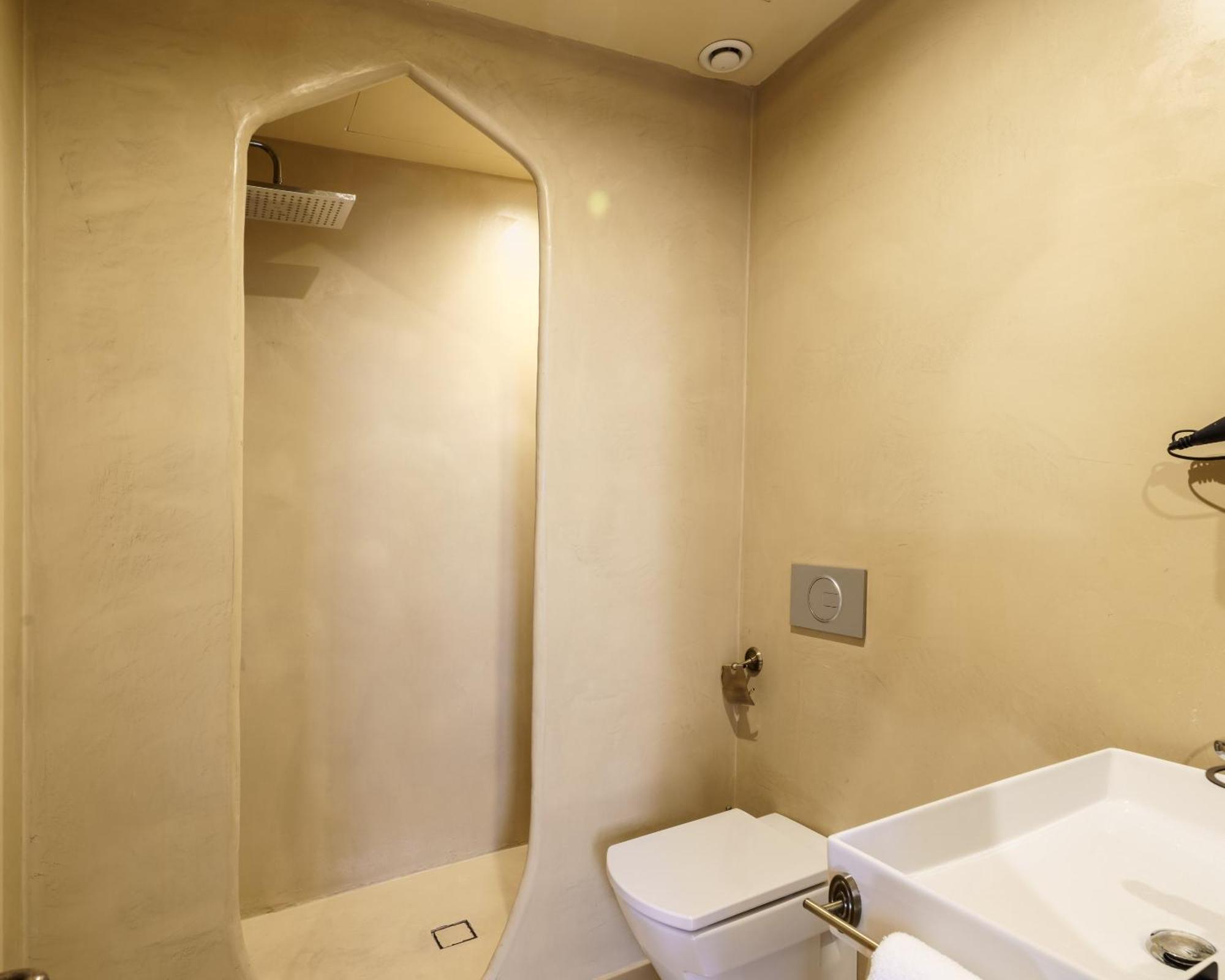 Limehome Cordoba Calle Pozanco ภายนอก รูปภาพ