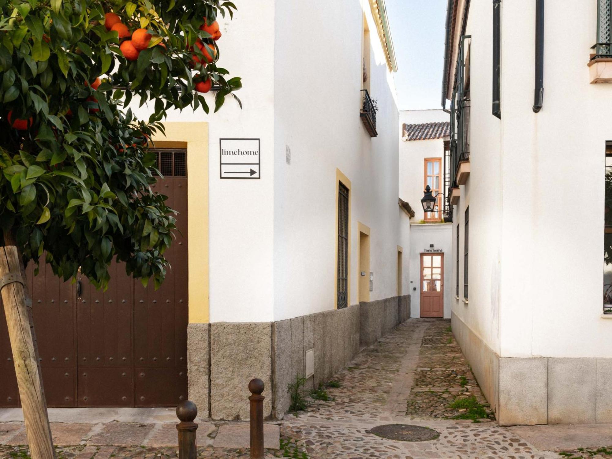 Limehome Cordoba Calle Pozanco ภายนอก รูปภาพ