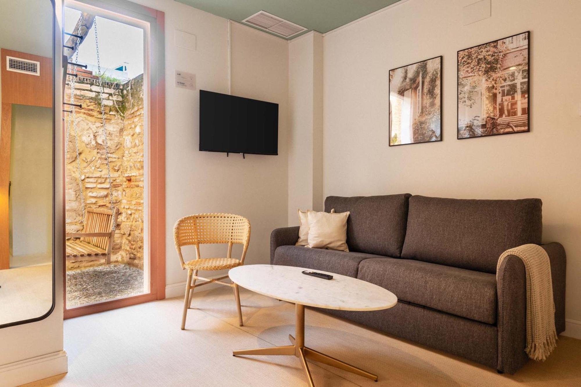 Limehome Cordoba Calle Pozanco ภายนอก รูปภาพ