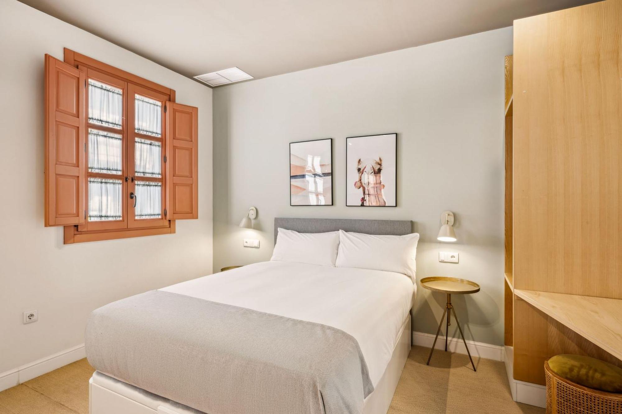 Limehome Cordoba Calle Pozanco ภายนอก รูปภาพ